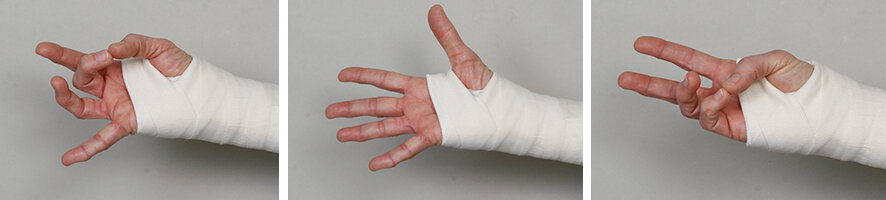 Billedet viser udførelsen af øvelse 6 - store O'er med tommelfingeren.