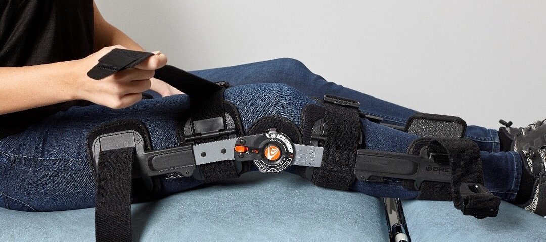 Picture showing how to strap the split