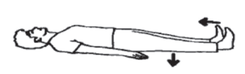 Billedet viser, at man skal ligge på ryggen, bøje foden opad, og presse knæet mod underlaget.