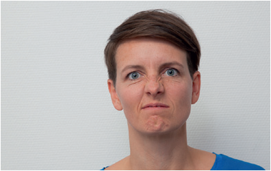 4. Rynk på næsen (”lugt til noget ubehageligt”) . Rynk kraftigt på næsen. Hold i tre sekunder. Slap af. Gentag ____ gange